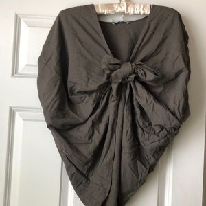 Taupe Grey knotted front t shirt